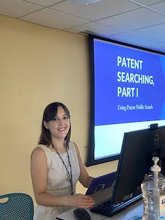 Librarian teaching patent searching